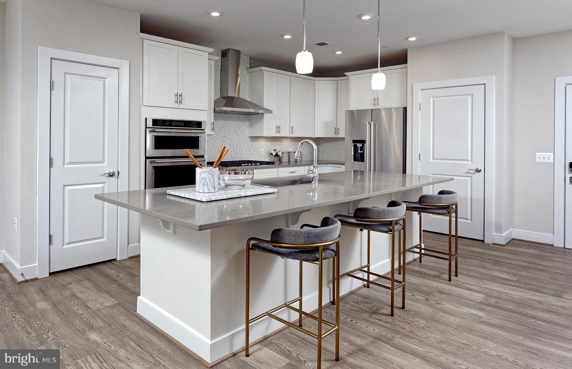 2319 Field Point Road, Unit 20701 Herndon, VA 20171 - Photo 5 of 22 Gallery Image 5