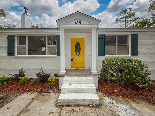 418 Wappoo Road Charleston, SC 29407 - Photo 2 of 38 02