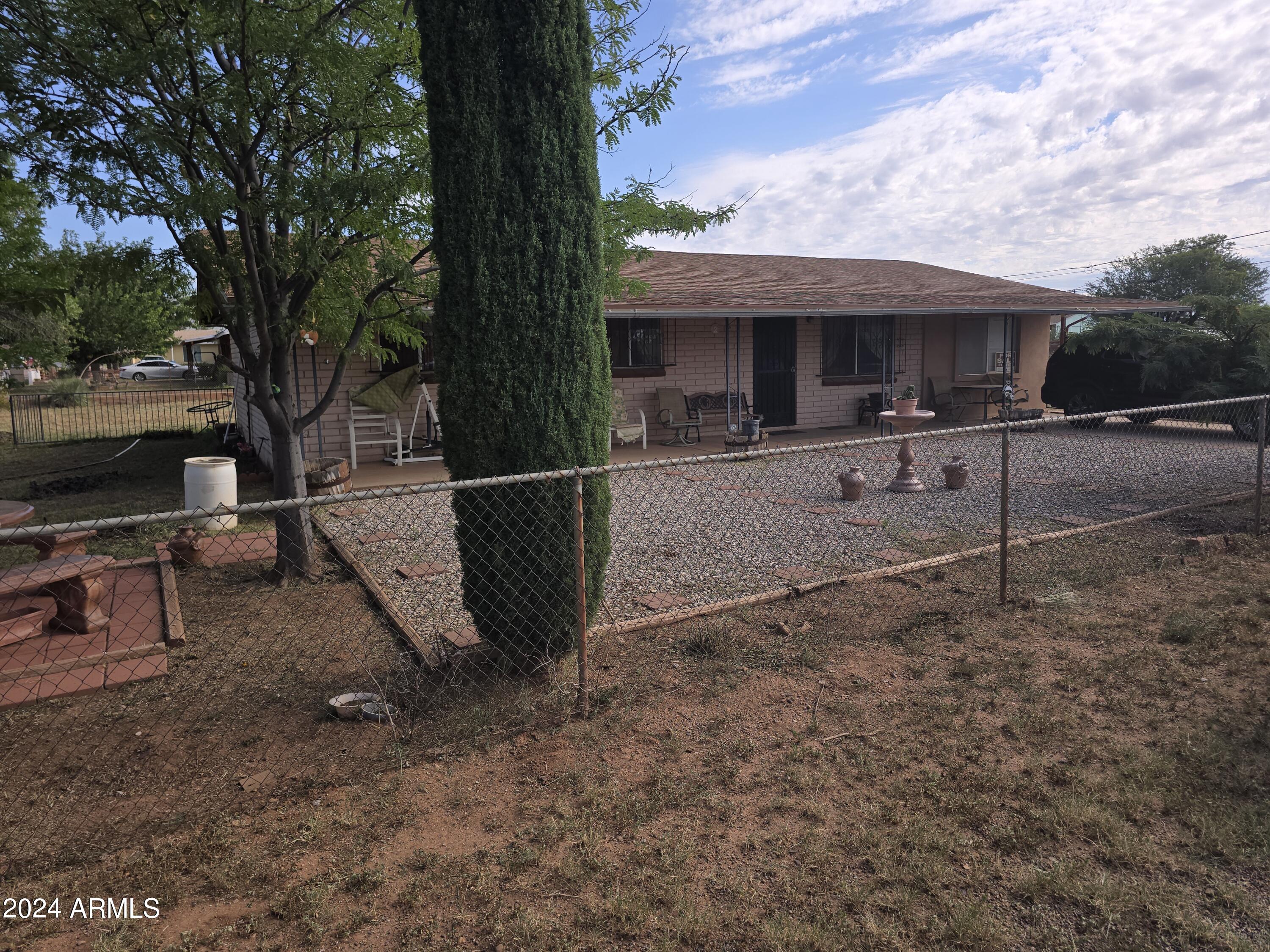 1614 West Fairway View Road Bisbee, AZ 85603 - Photo 2 of 32 1000004355