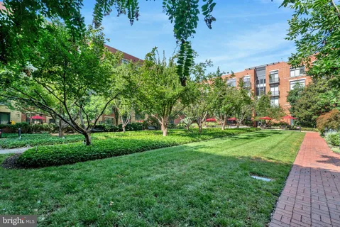 $439,900 | 520 John Carlyle Street, Unit 430, Alexandria, VA 22314