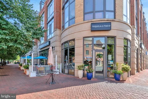 $439,900 | 520 John Carlyle Street, Unit 430, Alexandria, VA 22314