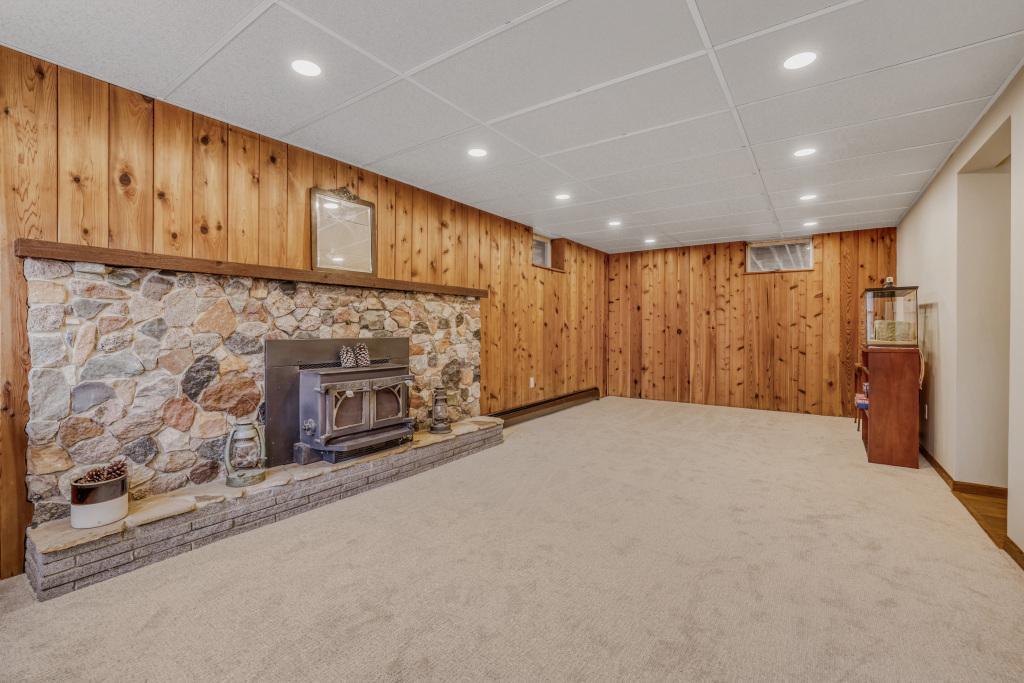 15567 Fish Point Road Prior Lake, MN 55372 - Photo 20 of 31