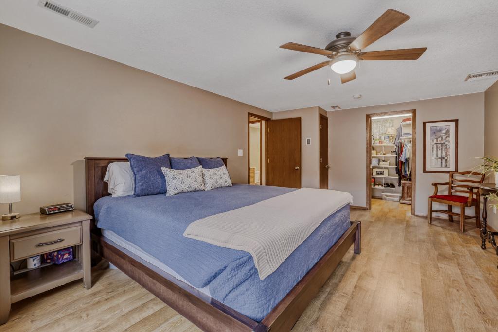 15567 Fish Point Road Prior Lake, MN 55372 - Photo 21 of 31