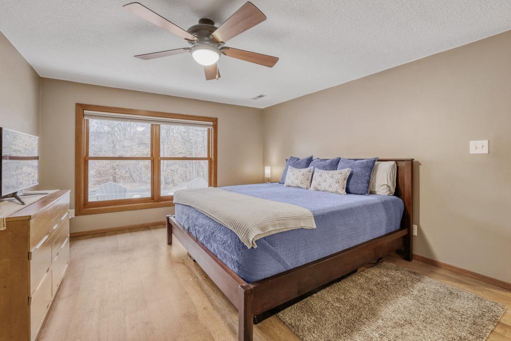 15567 Fish Point Road Prior Lake, MN 55372 - Photo 22 of 31