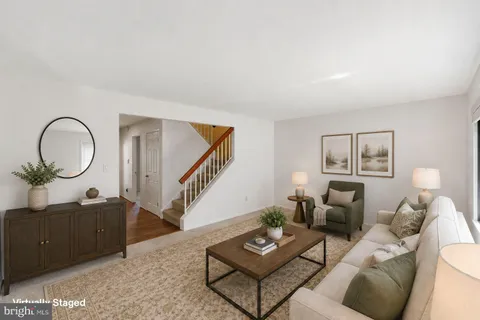 $475,000 | 9801 Dairyton Court, Gaithersburg, MD 20886