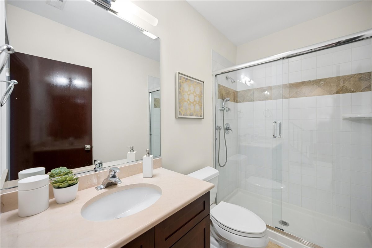 1035 Meadow Road Glencoe, IL 60022 - Photo 32 of 41