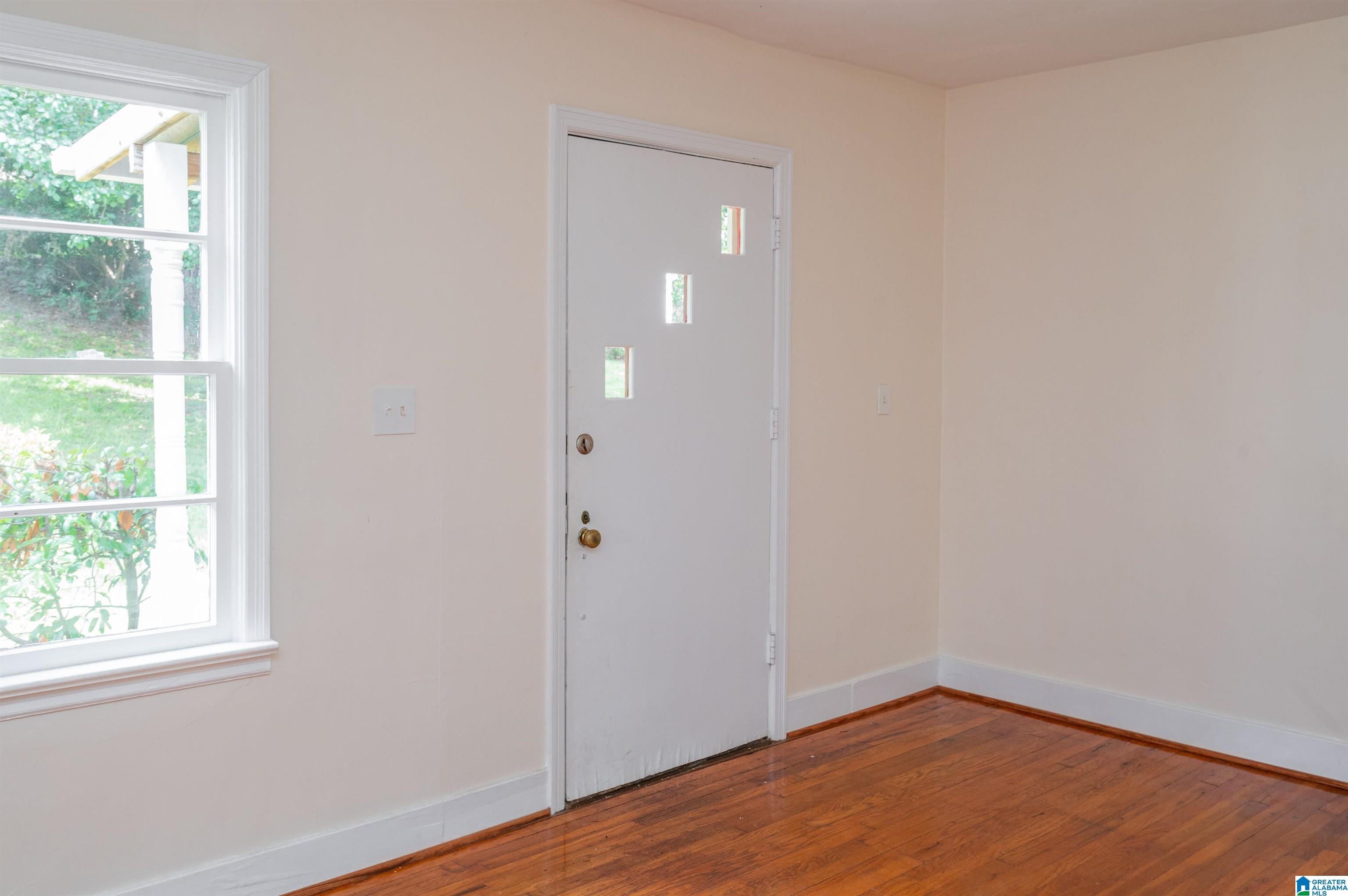 1903 Saulter Road Homewood, AL 35209 - Photo 4 of 50