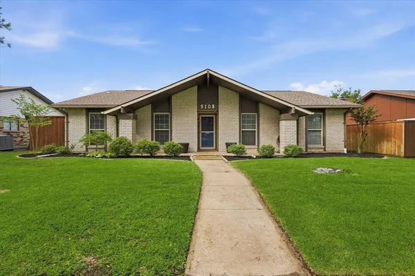 $365,000 | 5108 Brandenburg Lane, The Colony, TX 75056