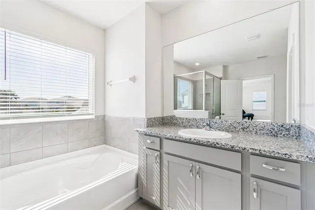 $3,200 | 10749 Tally Fawn Loop, San Antonio, FL 33576