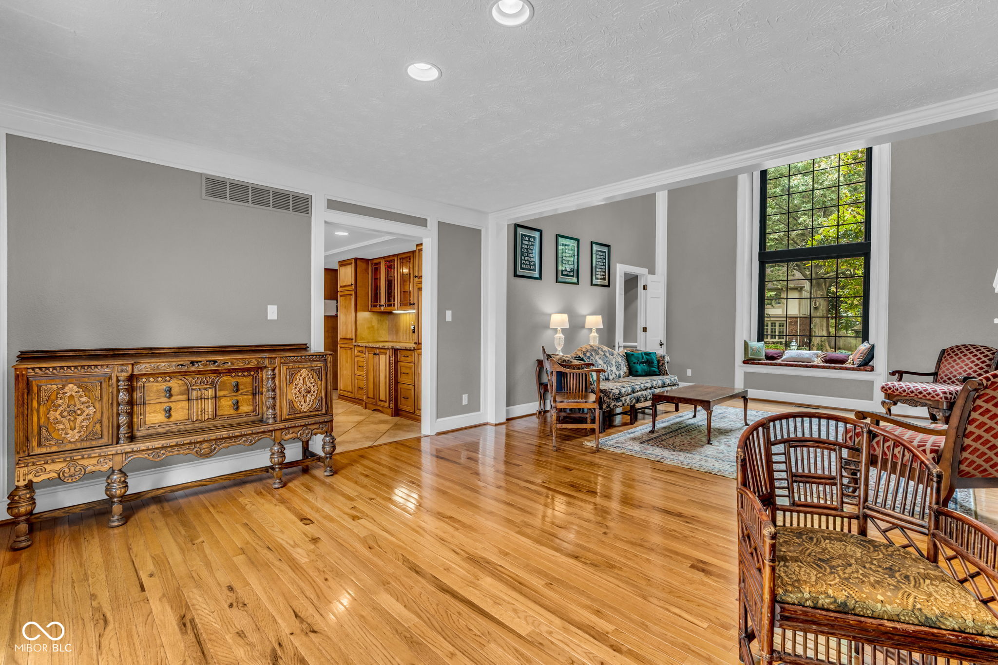 1213 Alderly Road Indianapolis, IN 46260 - Photo 15 of 65