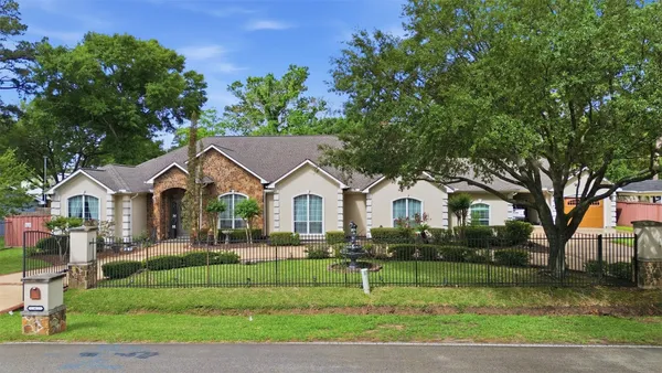 $695,000 | 21411 Stargrass Drive, Spring, TX 77388