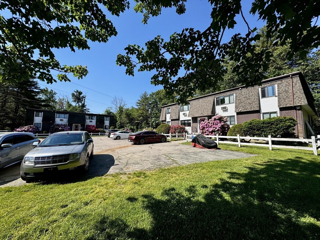 18 Pierce Street, Unit 3B Foxboro, MA 02035 - Photo 18 of 21