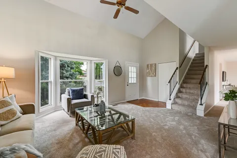 $509,000 | 121 Heath Place, Westmont, IL 60559