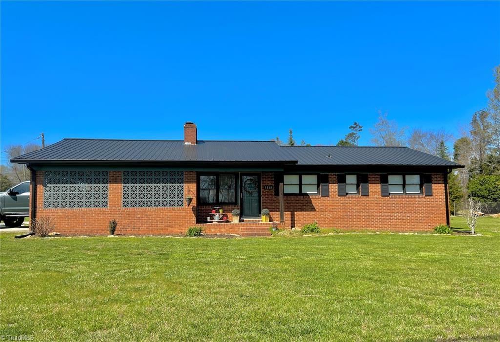 3889 Lower Lake Road Thomasville, NC 27360 - Photo 1 of 1 Gallery Image 1