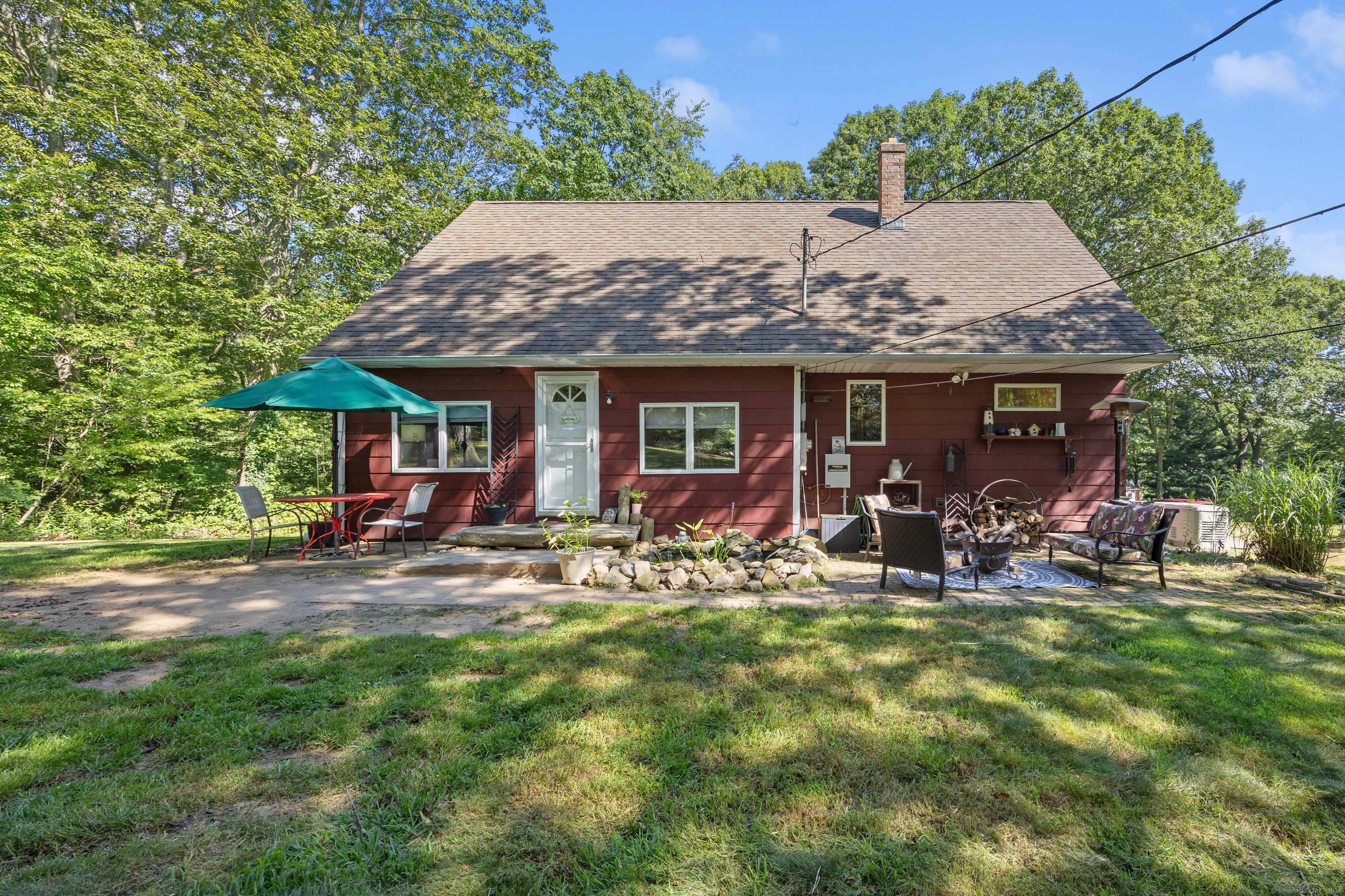 31 Leetes Island Road Guilford, CT 06437 - Photo 1 of 1 Gallery Image 1