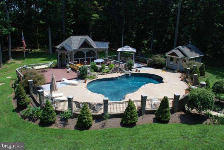 8 Winning Colors Road Stafford, VA 22556 - Photo 13 of 24 Swimming Pool