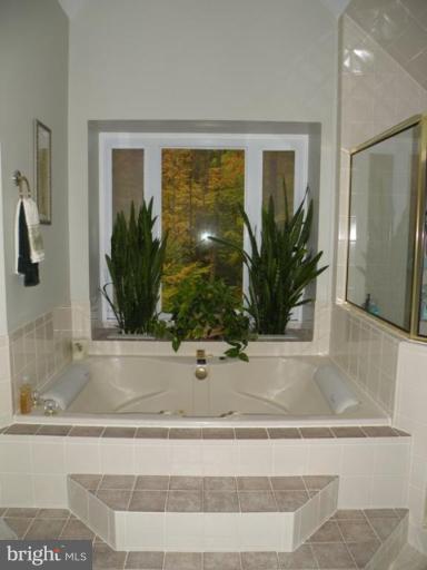 8 Winning Colors Road Stafford, VA 22556 - Photo 6 of 24 Master Bath