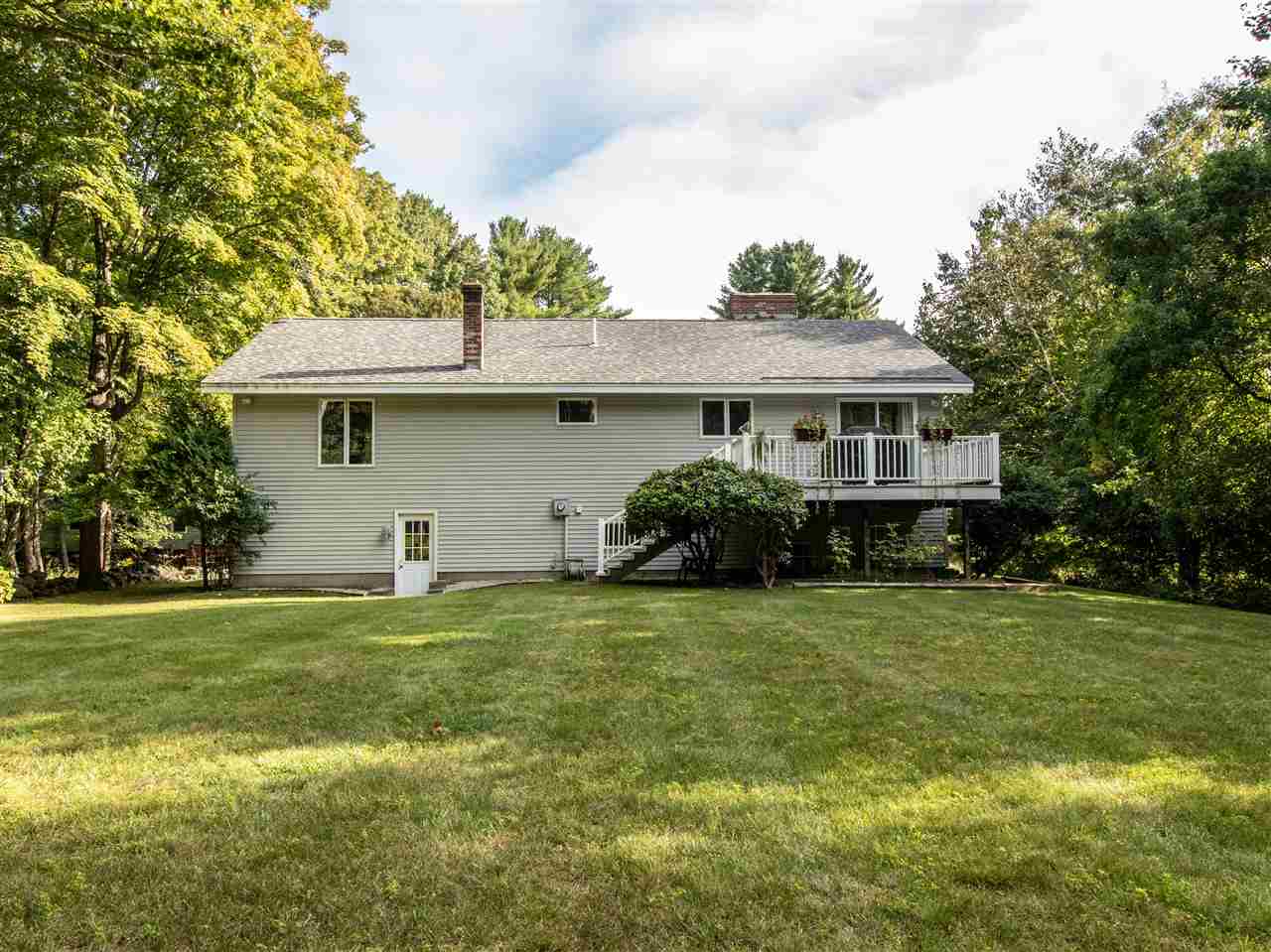 106 Clark Road Rye, NH 03870 - Photo 8 of 39