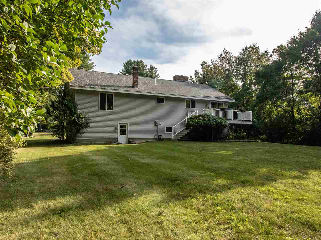 106 Clark Road Rye, NH 03870 - Photo 9 of 39