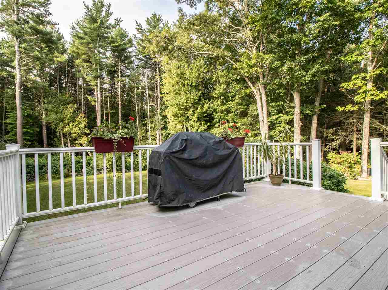 106 Clark Road Rye, NH 03870 - Photo 10 of 39