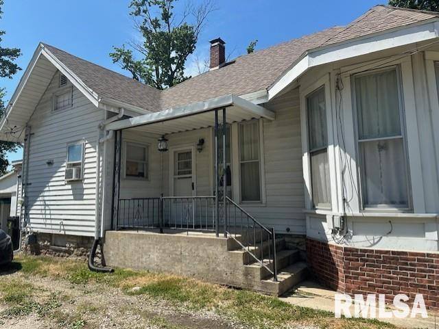 321 North Main Street White Hall, IL 62092 - Photo 4 of 22