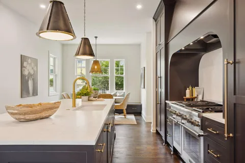 $2,945,000 | 4717 Meadow Road, Edina, MN 55424