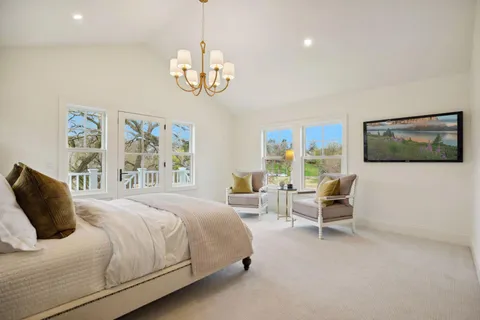 $2,945,000 | 4717 Meadow Road, Edina, MN 55424