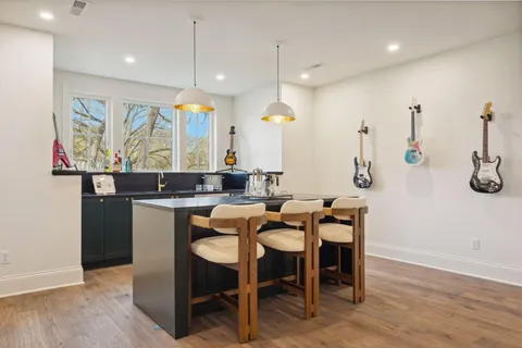 $2,945,000 | 4717 Meadow Road, Edina, MN 55424