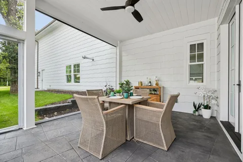 $2,945,000 | 4717 Meadow Road, Edina, MN 55424