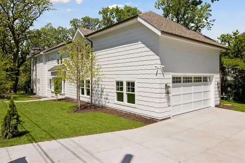 $2,945,000 | 4717 Meadow Road, Edina, MN 55424