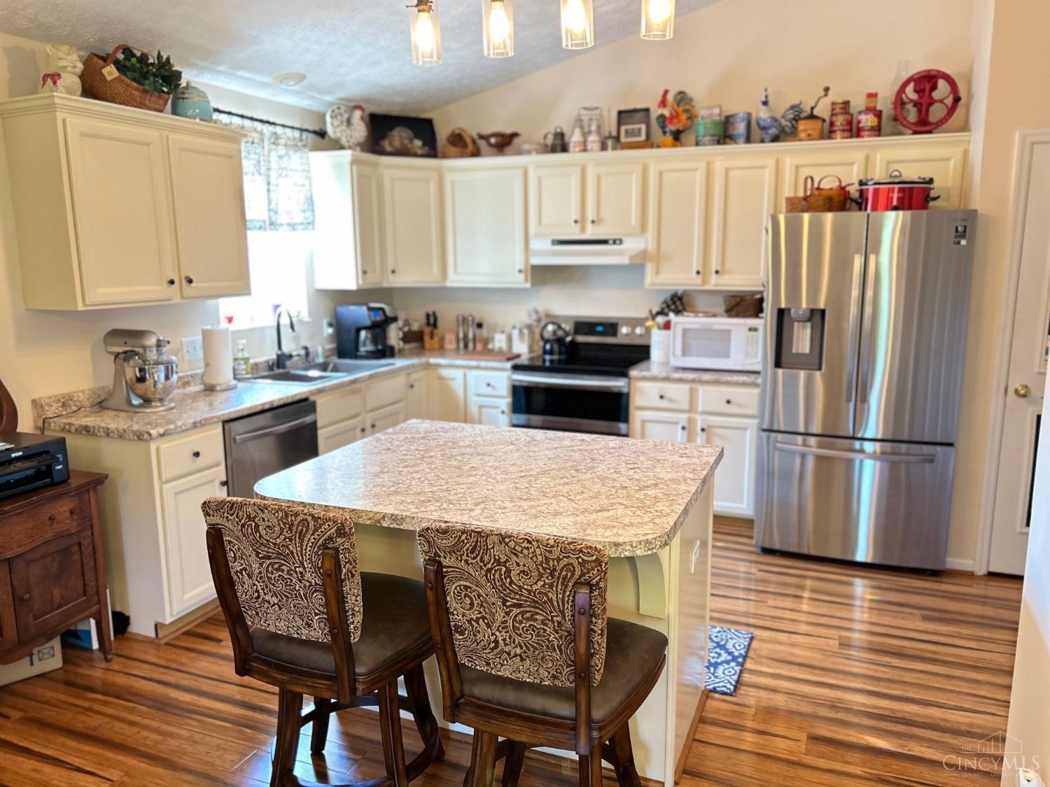 7442 Starkey-Clevenger Road Blanchester, OH 45107 - Photo 3 of 12 Gallery Image 3
