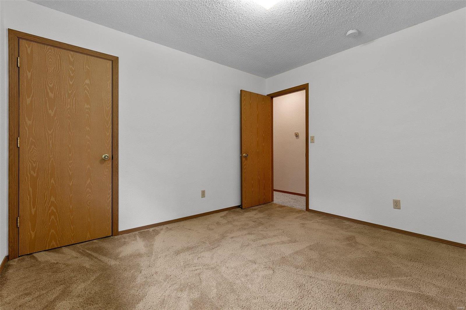 101 Sugarmill Road Troy, IL 62294 - Photo 16 of 35 Gallery Image 16