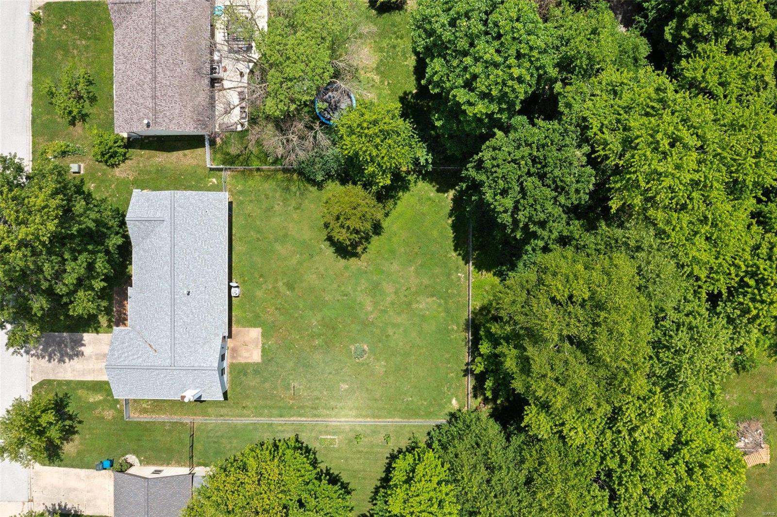 101 Sugarmill Road Troy, IL 62294 - Photo 27 of 35 Gallery Image 27