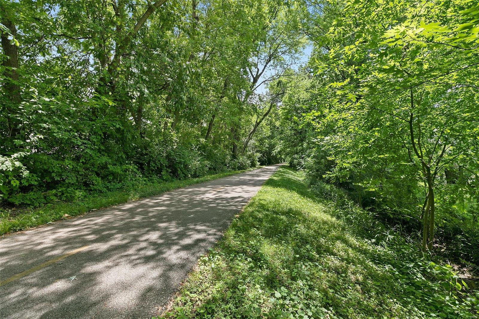 101 Sugarmill Road Troy, IL 62294 - Photo 29 of 35 Gallery Image 29