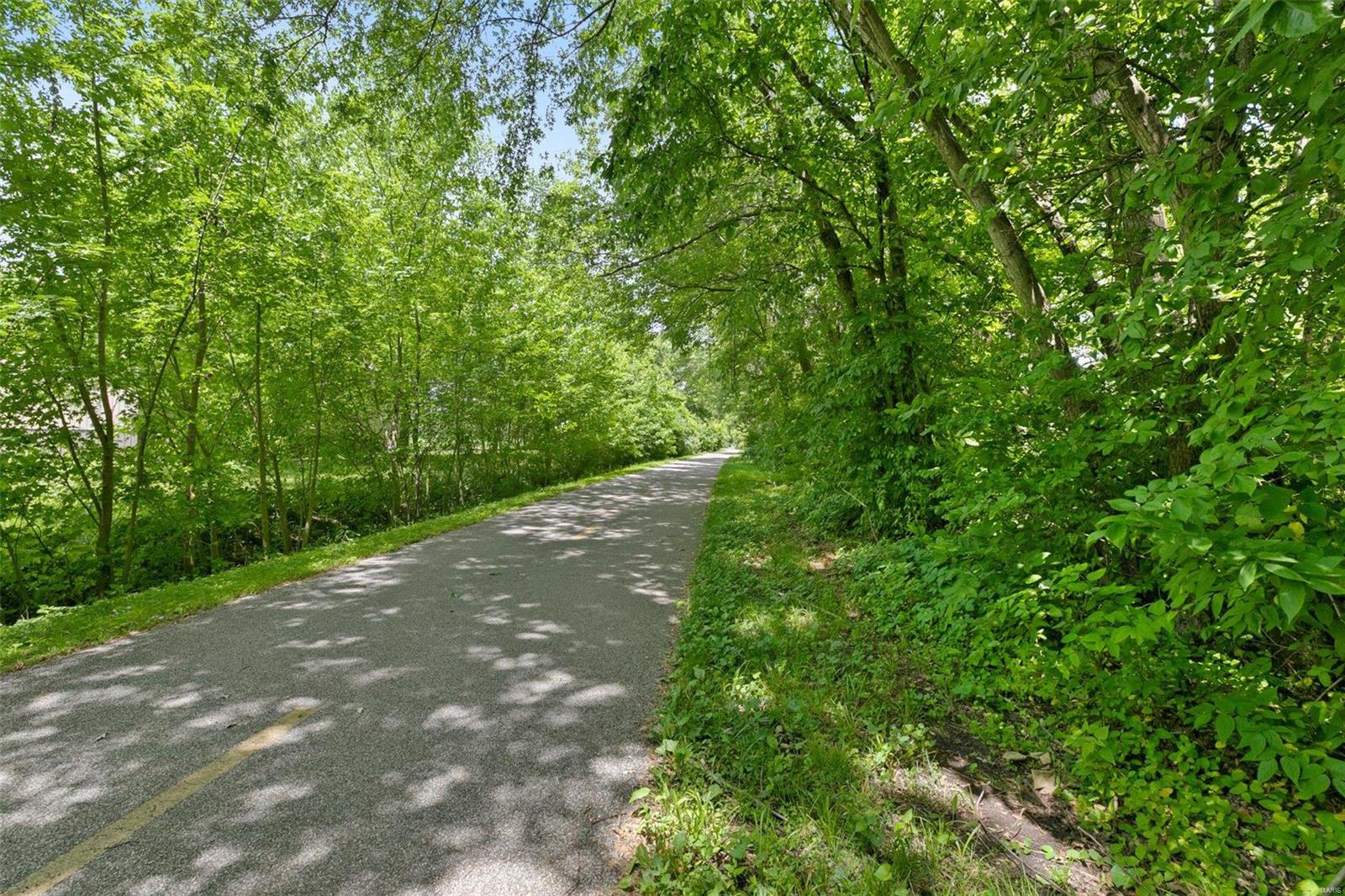 101 Sugarmill Road Troy, IL 62294 - Photo 30 of 35 Gallery Image 30