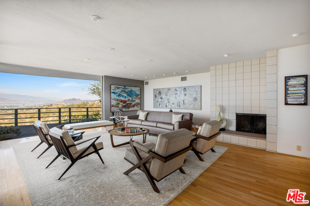 3346 Beverly Ranch Road Beverly Hills, CA 90210 - Photo 11 of 48