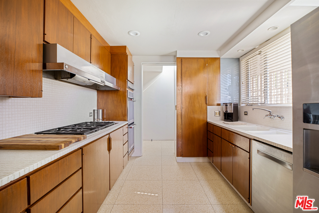 3346 Beverly Ranch Road Beverly Hills, CA 90210 - Photo 16 of 48