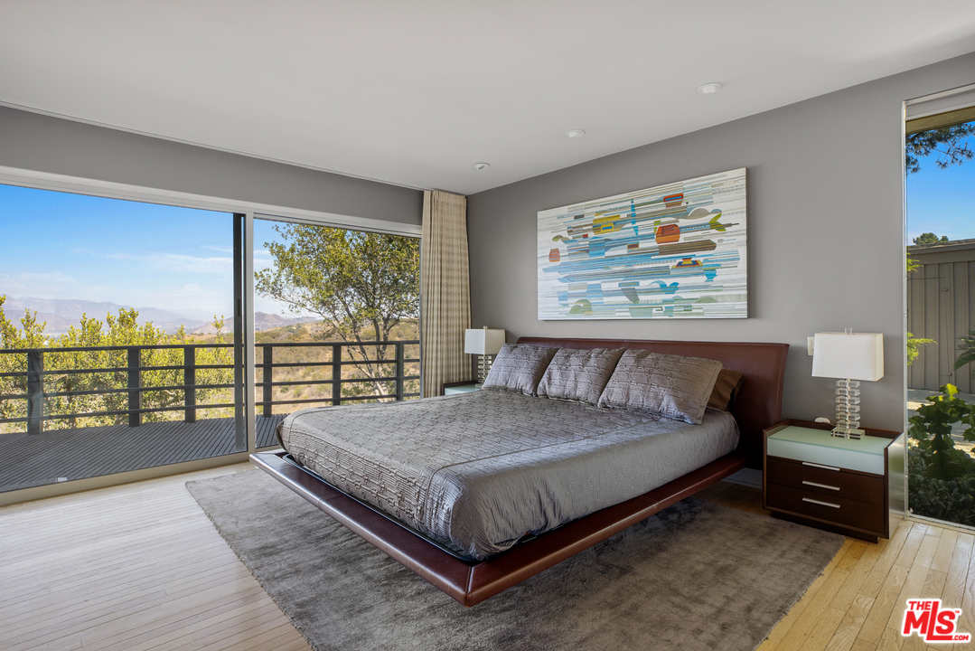 3346 Beverly Ranch Road Beverly Hills, CA 90210 - Photo 18 of 48