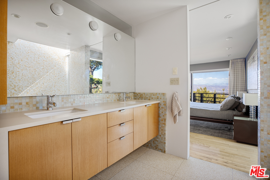 3346 Beverly Ranch Road Beverly Hills, CA 90210 - Photo 20 of 48