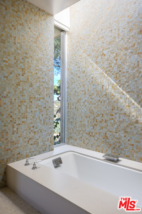 3346 Beverly Ranch Road Beverly Hills, CA 90210 - Photo 22 of 48