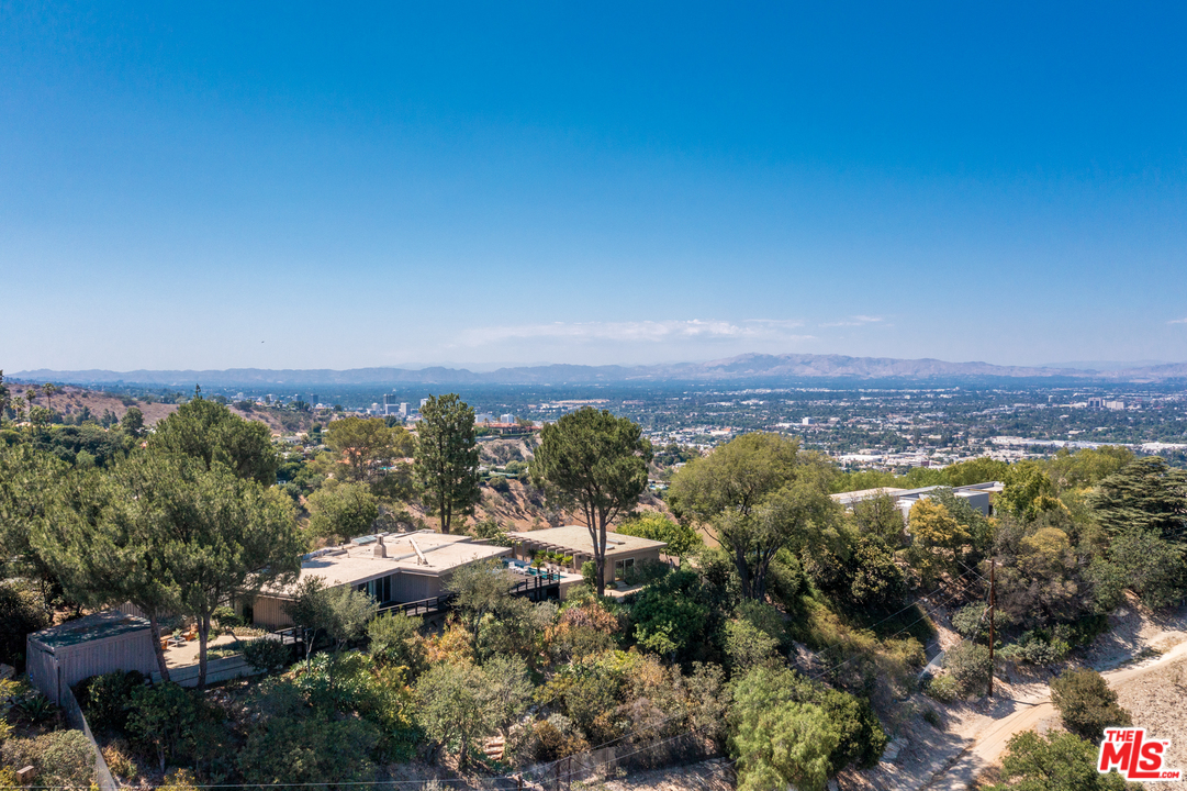 3346 Beverly Ranch Road Beverly Hills, CA 90210 - Photo 36 of 48