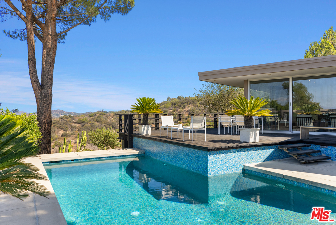 3346 Beverly Ranch Road Beverly Hills, CA 90210 - Photo 6 of 48