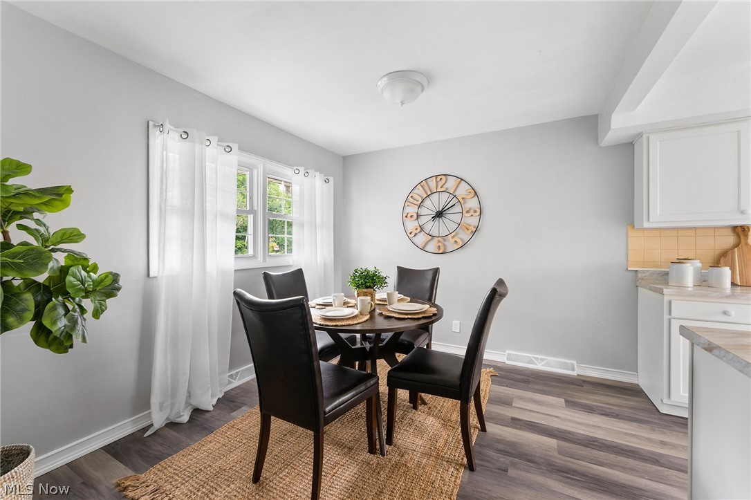 1745 Mathews Road Youngstown, OH 44514 - Photo 10 of 19 Gallery Image 10