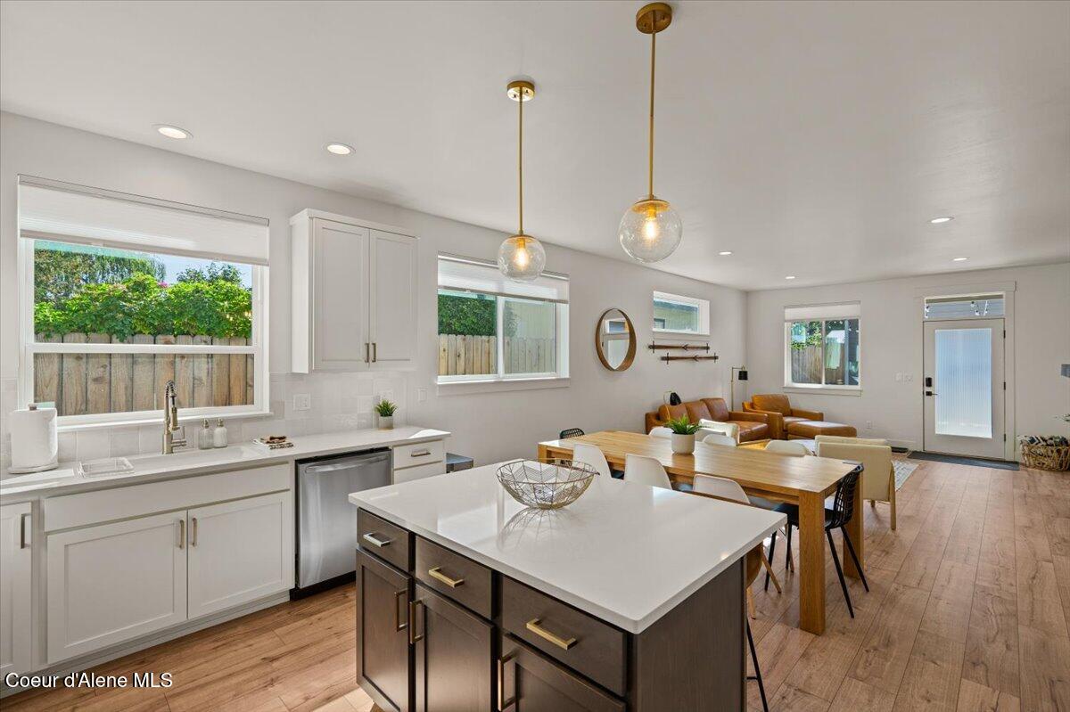655 Oak Avenue Ponderay, ID 83852 - Photo 13 of 30 16-Kitchen