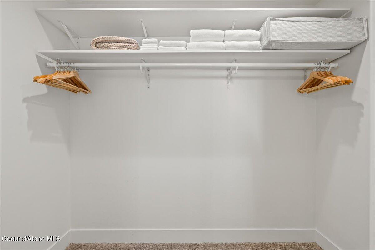 655 Oak Avenue Ponderay, ID 83852 - Photo 20 of 30 23-Primary closet