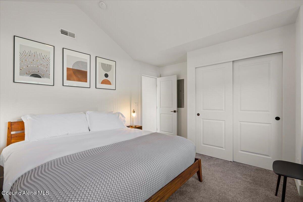 655 Oak Avenue Ponderay, ID 83852 - Photo 22 of 30 27-Bedroom 3