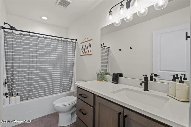 $489,000 | 655 Oak Avenue, Ponderay, ID 83852