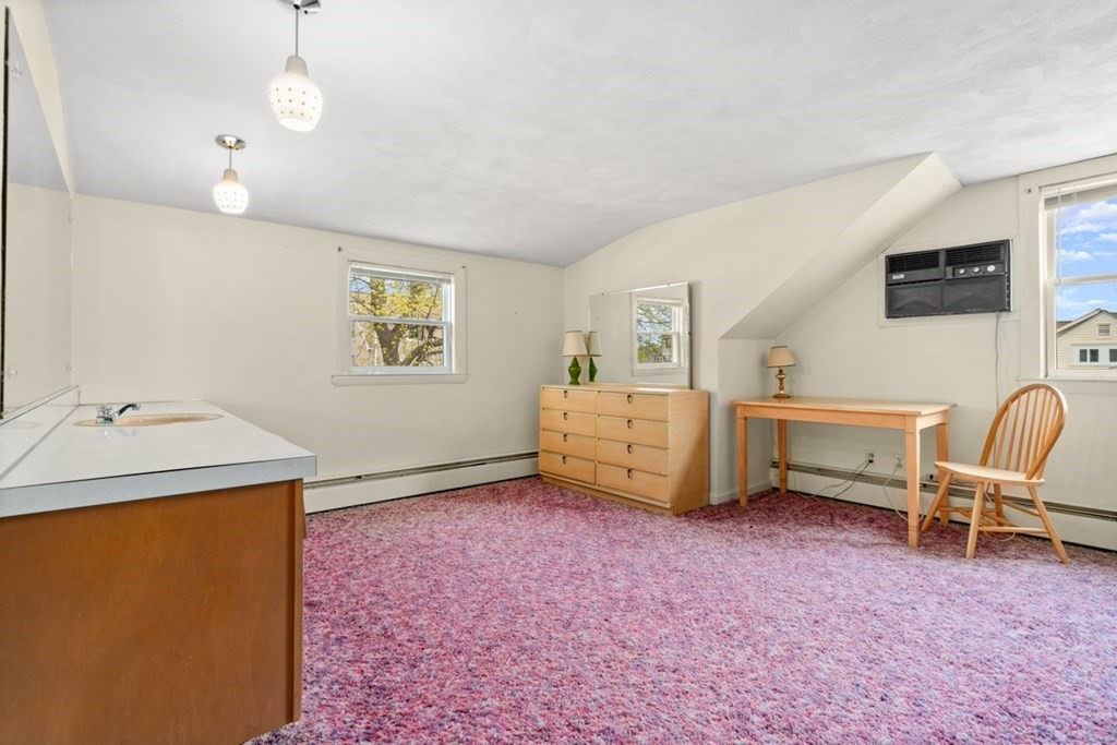 89 Jennings Road Waltham, MA 02451 - Photo 13 of 24 Gallery Image 13