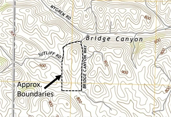 a view of a tennis court