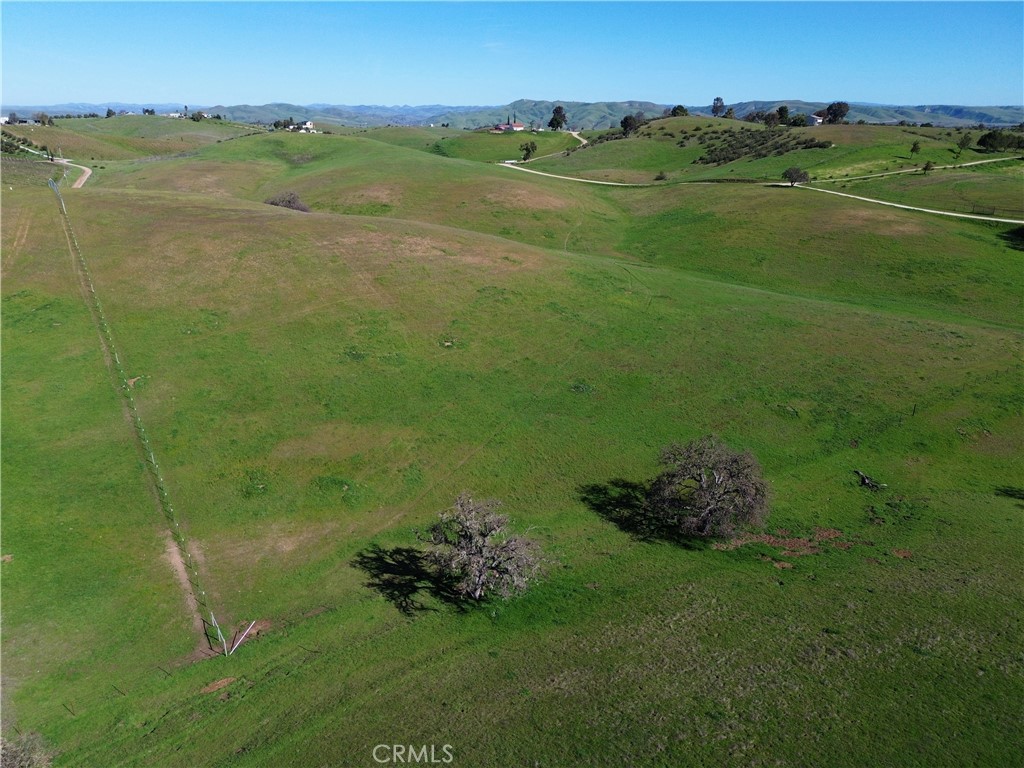 1641 Sutliff Road Paso Robles, CA 93446 - Photo 9 of 44 a view of a field with an ocean
